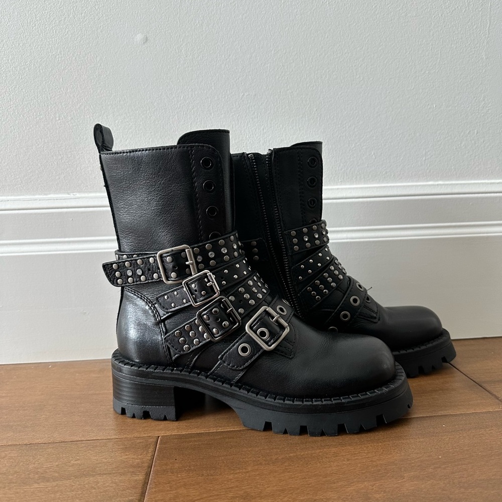New In Box Aldo Vortexia